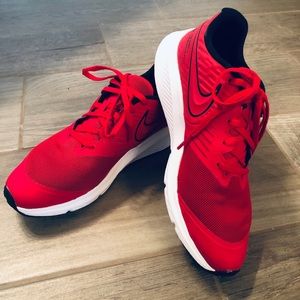 NIKE Star Runner 2.0 Big Kids Running Shoes Sz 6Y